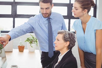 信用卡账单日前还款：前一天与两天前的差异解析